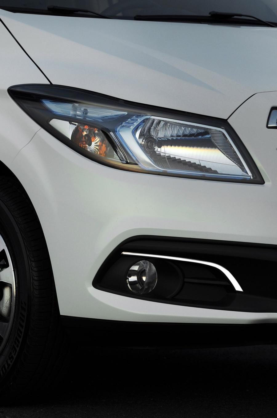  Chevrolet Onix 2012 года  (фото 24 из 113)